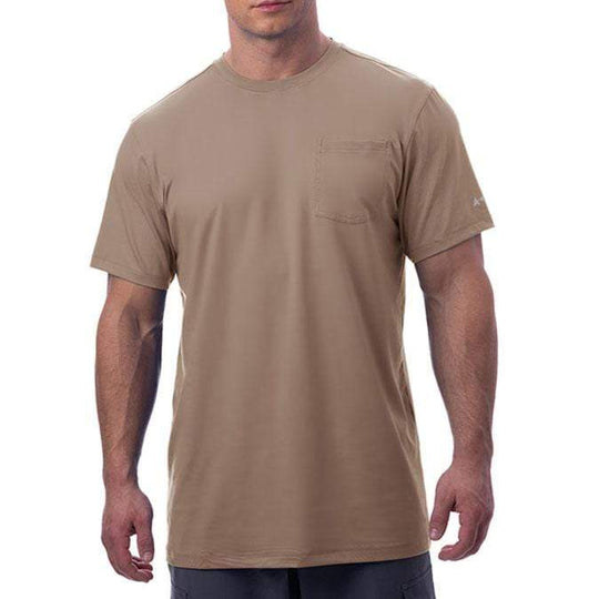 T-shirt rafraîchissant avec poche — Pour ceux qui bossent en plein air