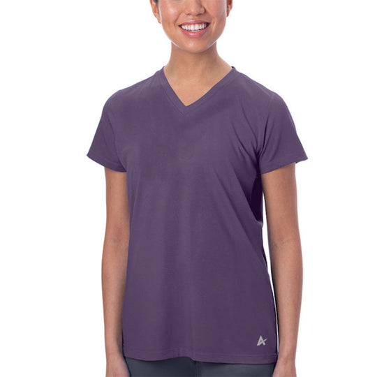 T-shirt rafraîchissant col V femme — La chaleur ne gagne plus