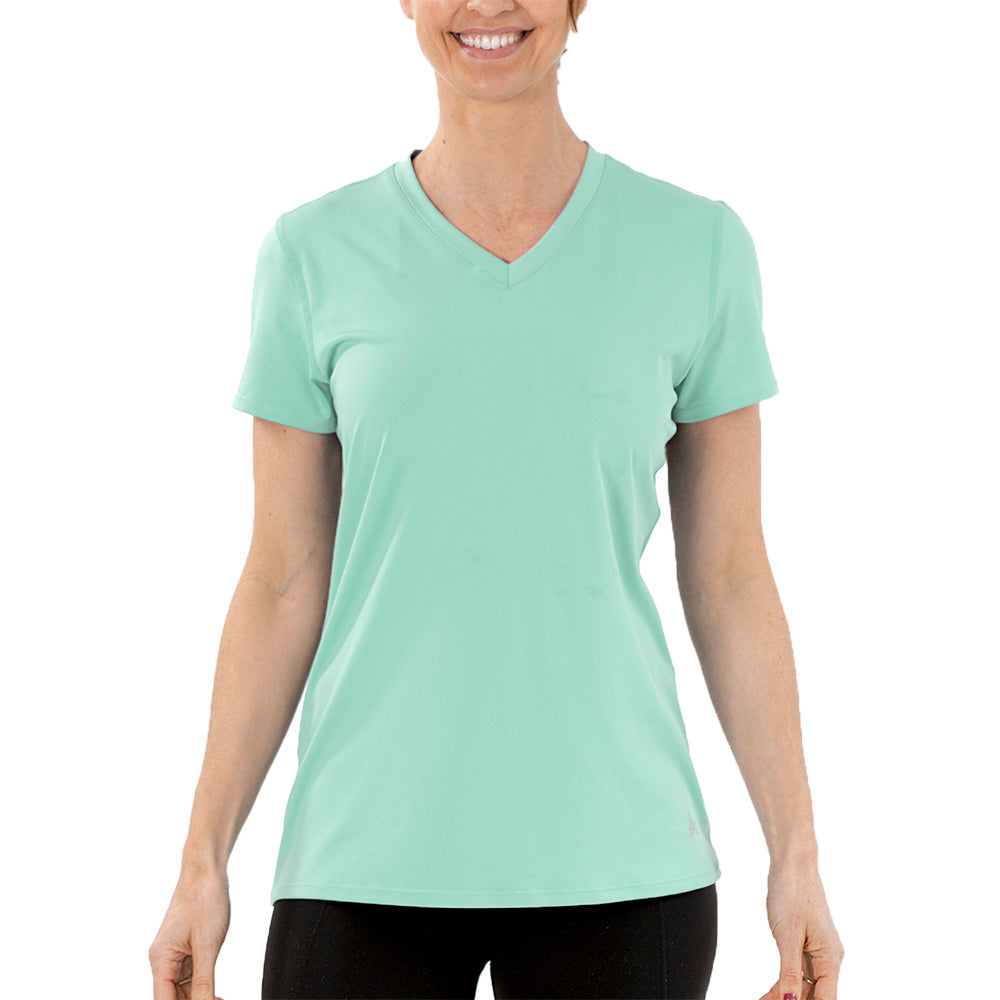 T-shirt rafraîchissant col V femme — La chaleur ne gagne plus