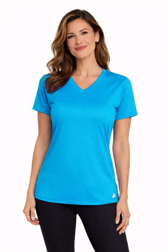 T-shirt rafraîchissant col V femme — La chaleur ne gagne plus