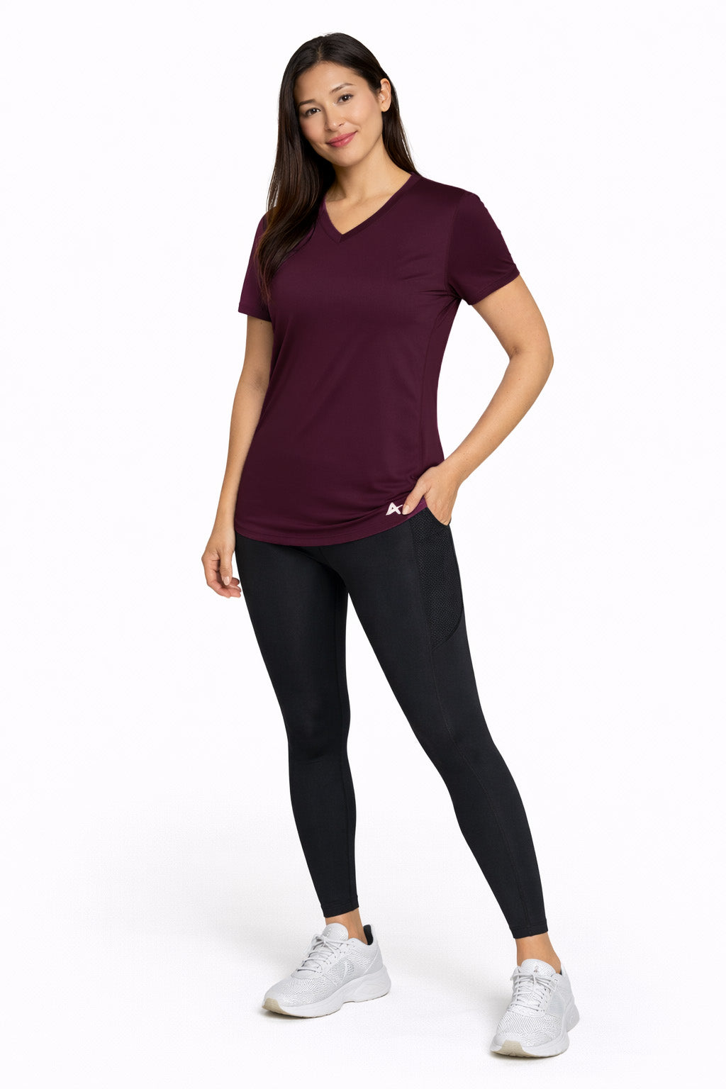 T-shirt rafraîchissant col V femme — La chaleur ne gagne plus